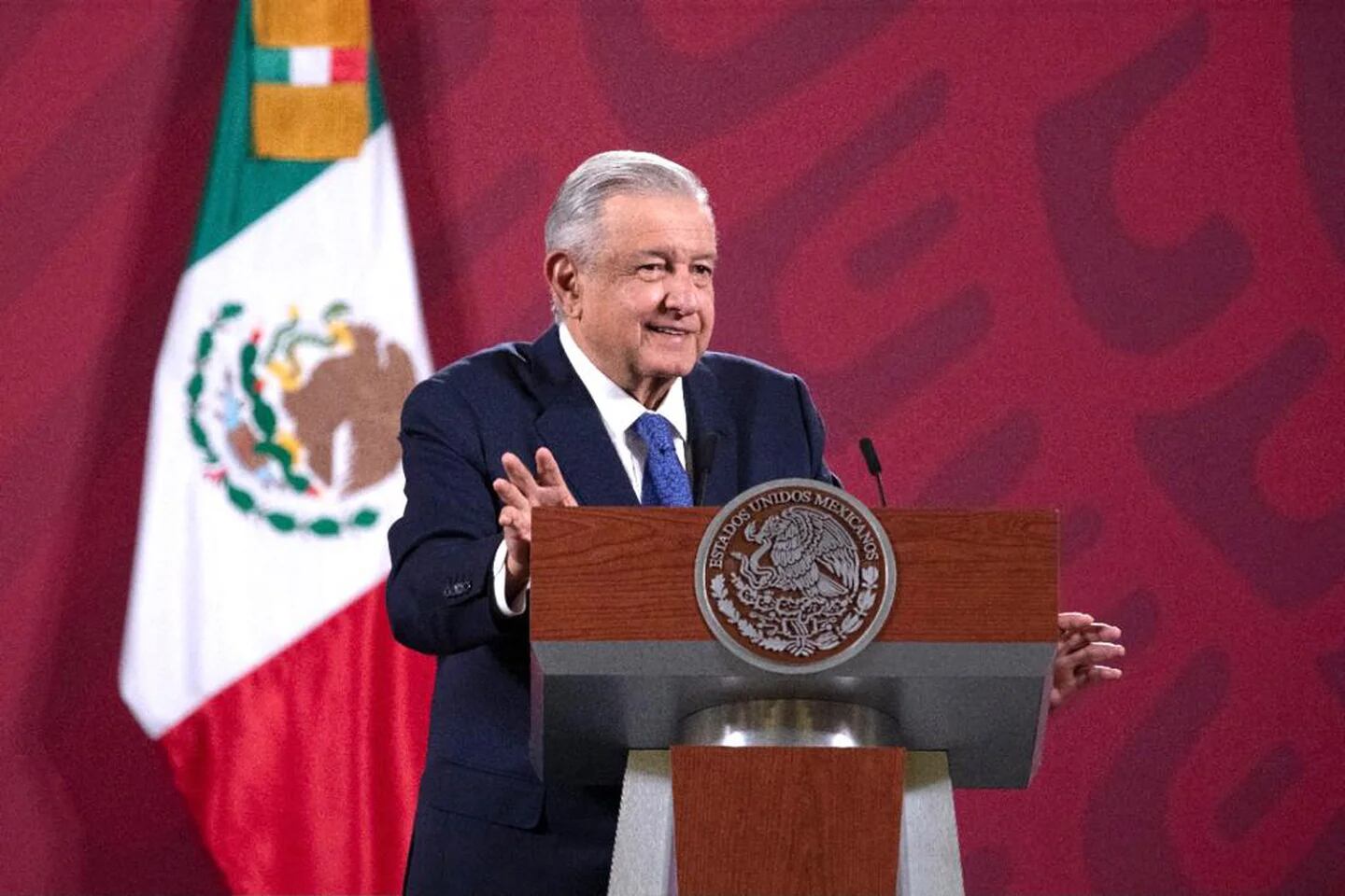 AMLO anuncia gira del adiós, recorrerá todo el país