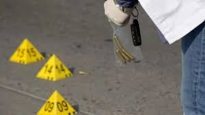 Encuentran dos cuerpos embolsados dentro de un vehículo en la Esperanza, Puebla