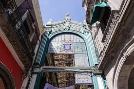 Comienza la rehabilitación integral de los vitrales del Pasaje del Ayuntamiento de Puebla