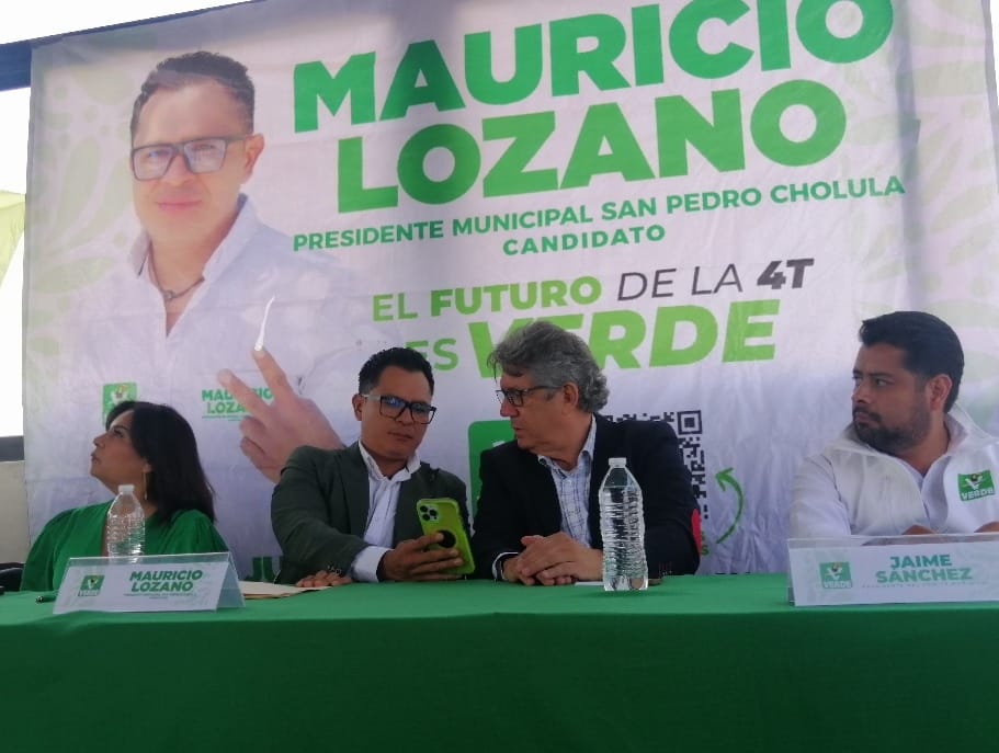 Mauricio Lozano presenta propuestas ante empresarios cholultecas