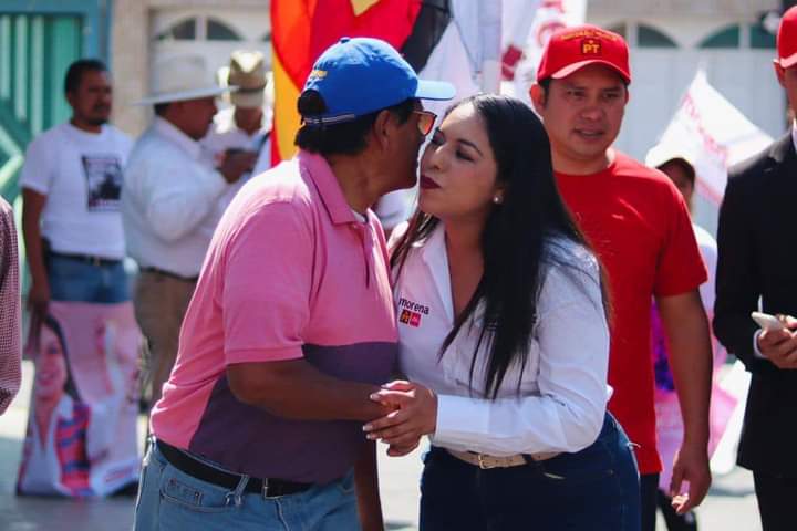 Tonantzin Fernández de "Sigamos Haciendo Historia" lidera segunda "Mega Caminata" en ciudad sagrada