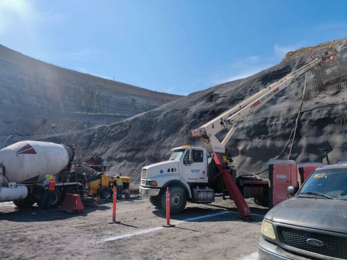 Hallan restos de sexto minero en mina “El Pinabete”: Continúa la búsqueda