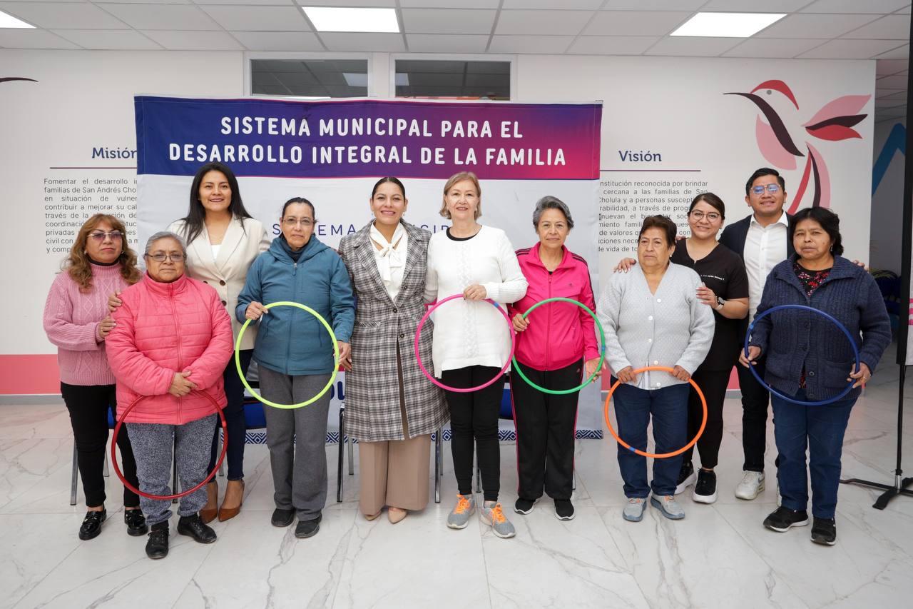 Promueve Lupita Cuautle la prevención de la salud en personas adultas mayores de San Andrés Cholula