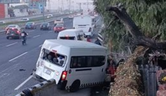 Accidente en la autopista México-Pachuca deja 11 personas lesionadas