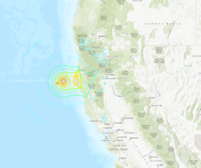 Advertencia de tsunami tras terremoto de magnitud 7.3 en la costa de California
