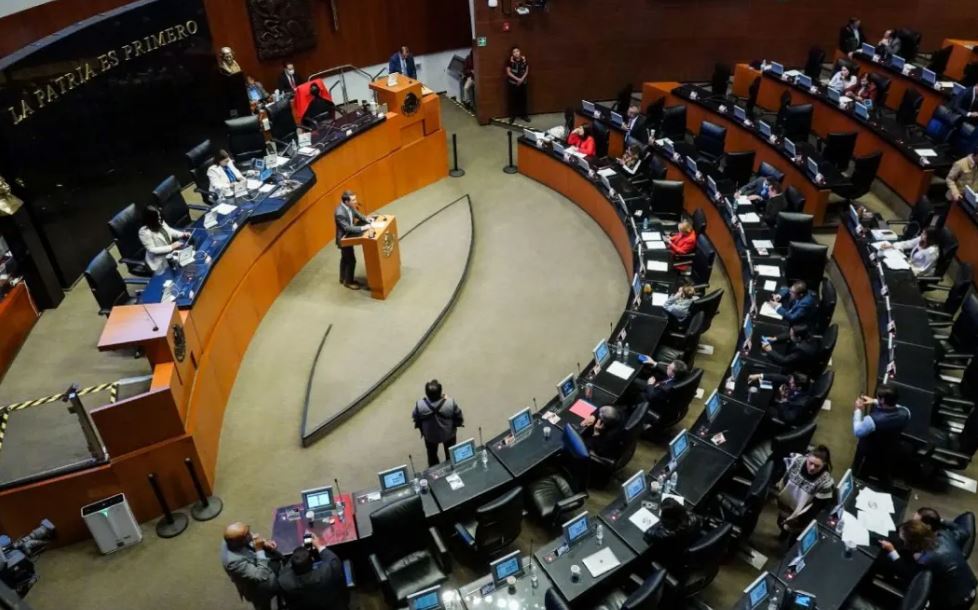 Senado aprueba la Ley Silla para mejorar condiciones laborales en México
