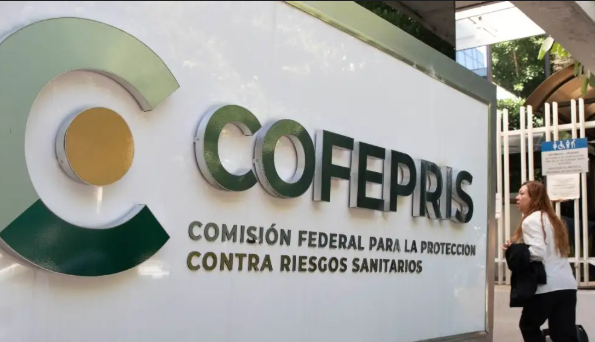 Cofepris suspende a empresa de soluciones NPT tras brote de Klebsiella oxytoca en Edomex