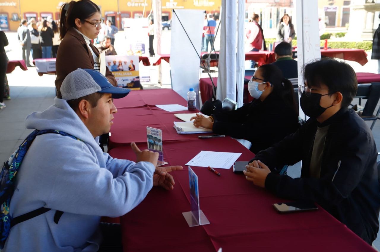 Más de 2 mil 800 empleos ofertados en la Jornada de Reclutamiento de San Pedro Cholula