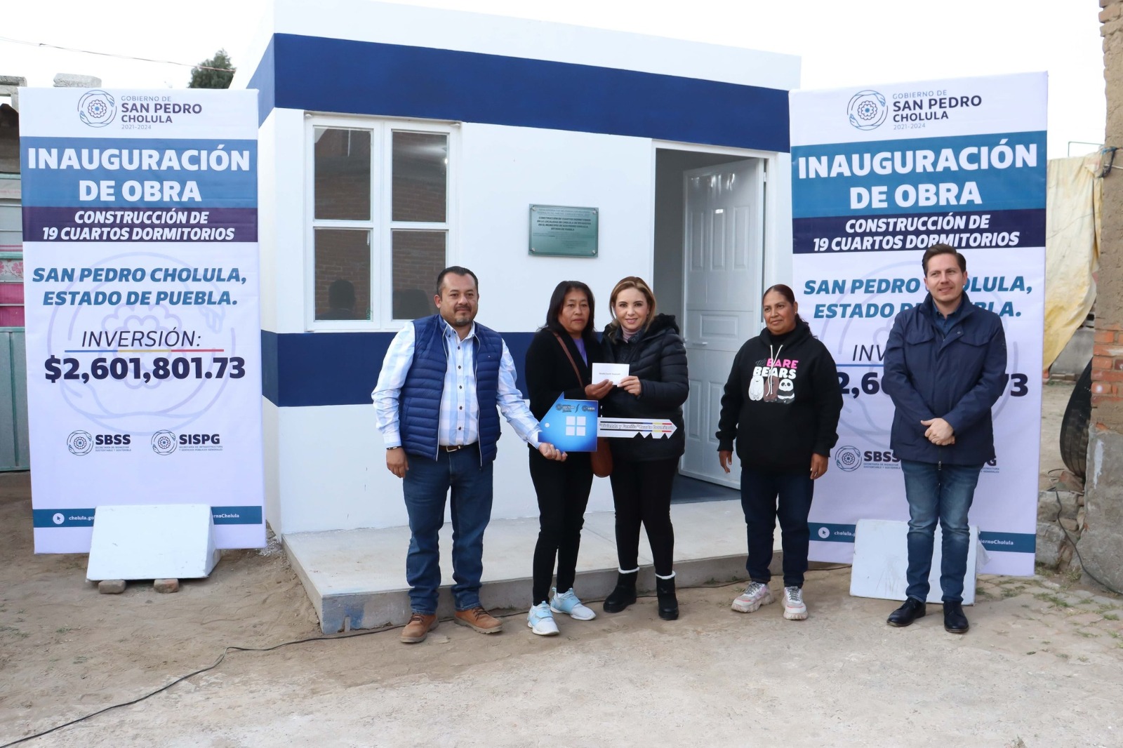 Continúa Paola Angon entregas del programa “Vivienda y Familia”, con 19 cuartos 	
