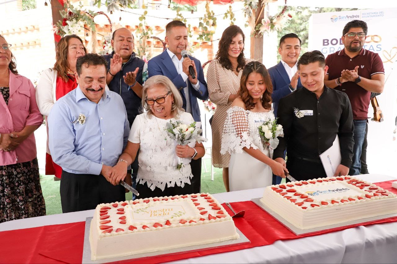 Encabezó Mundo Tlatehui jornada de Bodas Civiles Gratuitas; se casaron 37 parejas