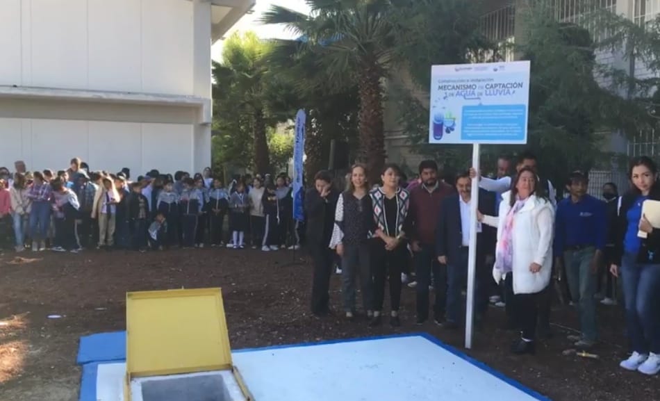 Entrega de ecotecnía en Escuela Primaria "Blandina Torres de Marín" de San Andrés Cholula