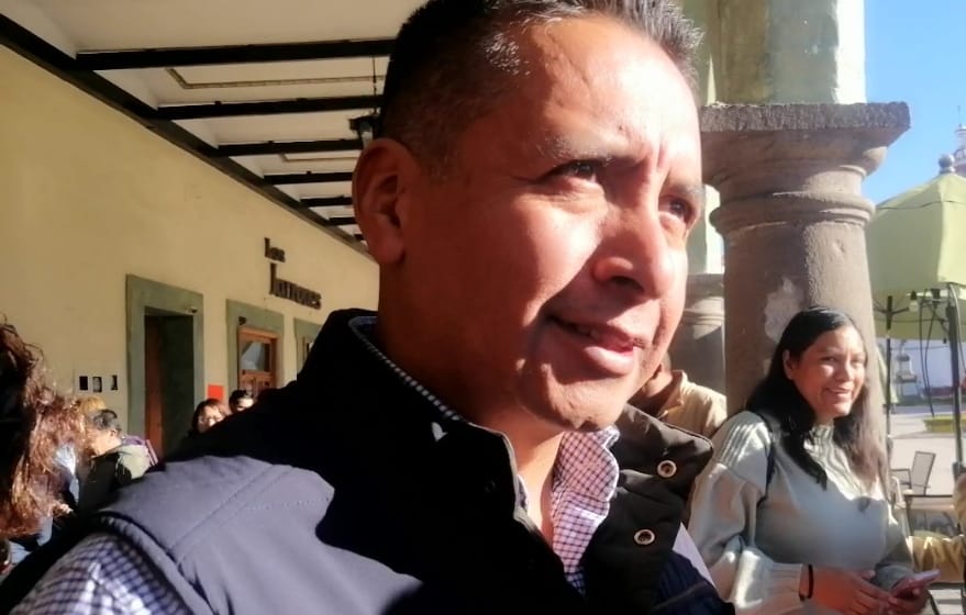 En puerta apertura de centro de votación para elegir candidato albiazul en San Andrés Cholula: Edmundo Tlatehui