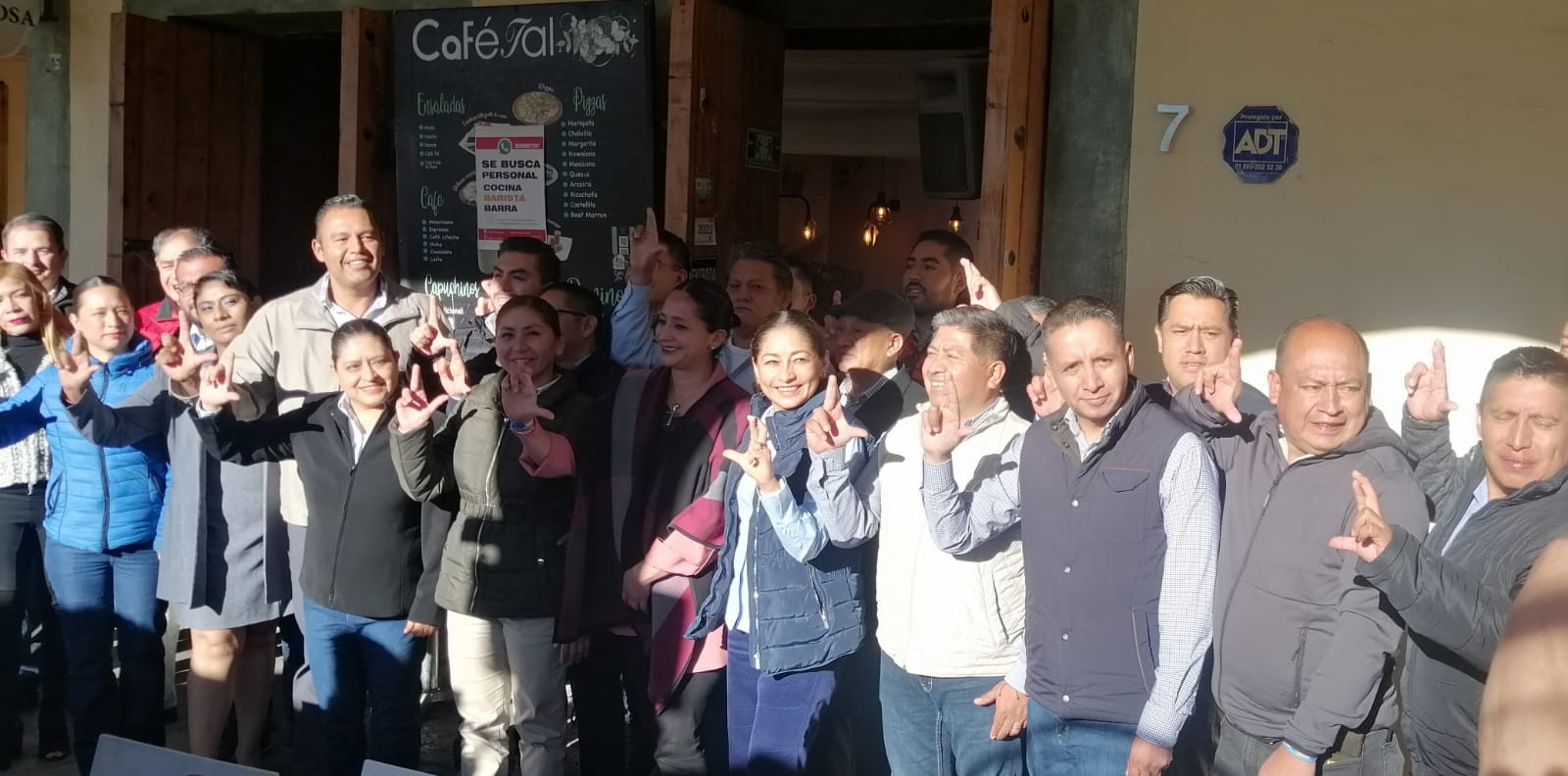 Militantes del PAN de San Andrés y San Pedro Cholula rechazan designación de candidato para el distrito 18 local