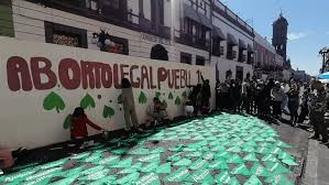Aprueban despenalización del aborto en Puebla