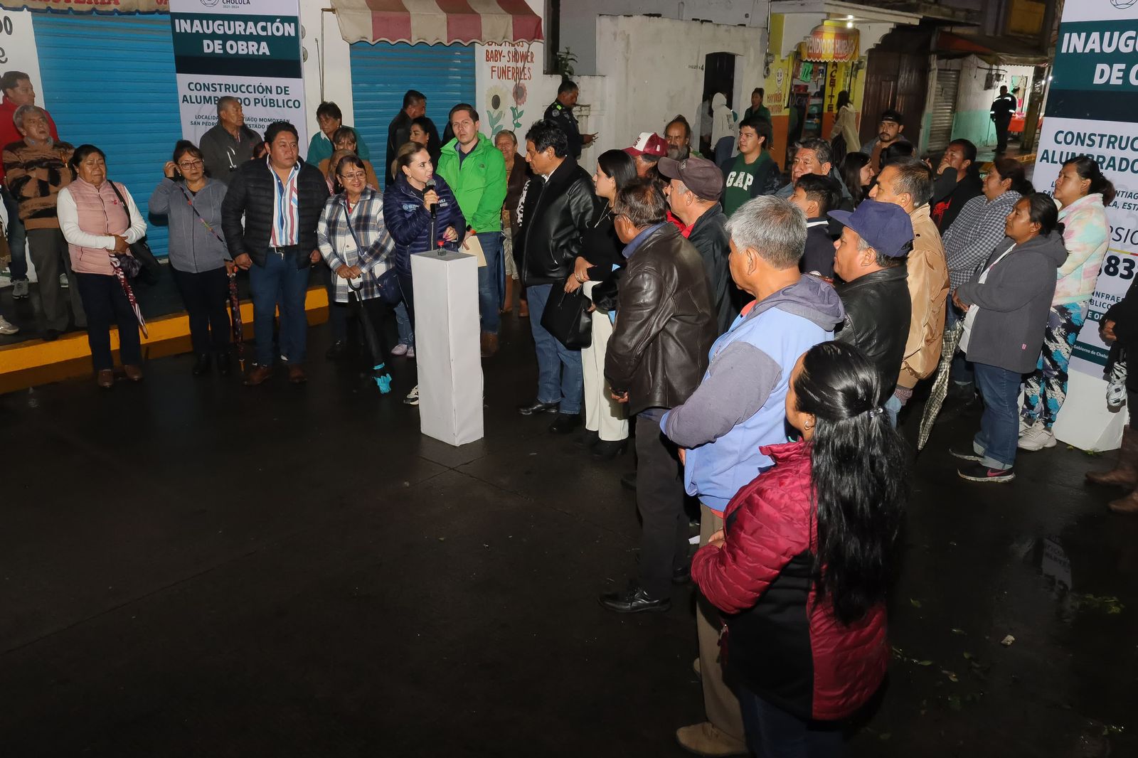 inauguran alumbrado momoxpan 4