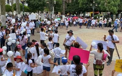 Desplazados de Tila marcharon para pedir paz en el municipio