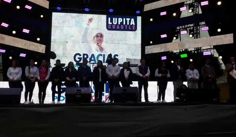 Sanandreseños festejan triunfo de Guadalupe Cuautle con Los Askis