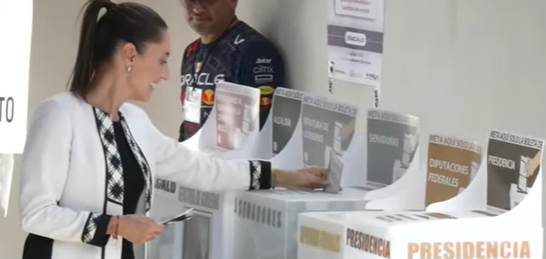 Claudia Sheinbaum emite su voto