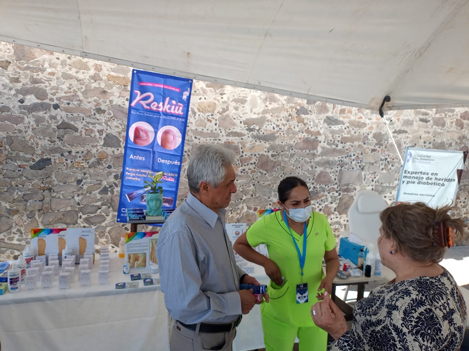 Asociación Mujeres Unidas de Puebla realiza exitosa jornada de salud en San Francisco Acatepec