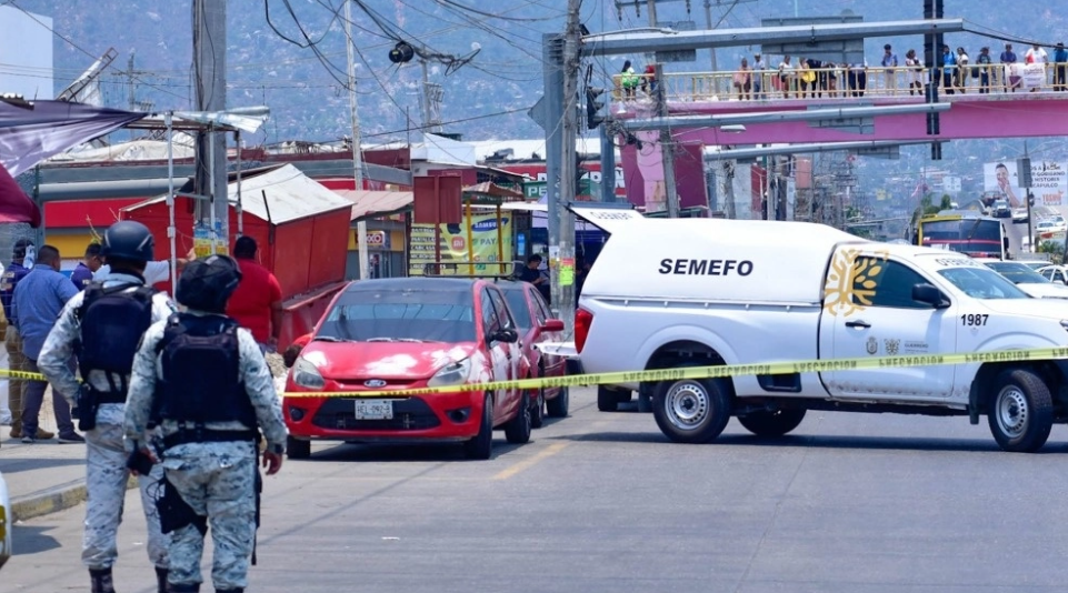 Encuentran cuerpos desmembrados de 3 hombres y una mujer en Acapulco