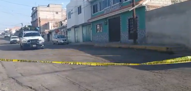 Encuentran restos de personas al interior de hieleras en Puebla