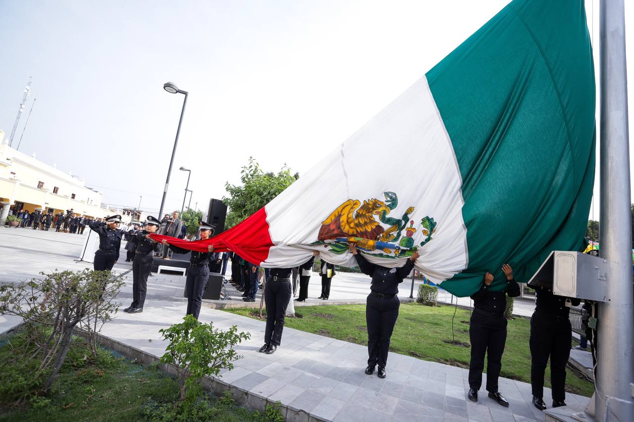 Encabeza Lupita Cuautle la primera ceremonia cívica del Ayuntamiento de San Andrés Cholula 2024 -2027