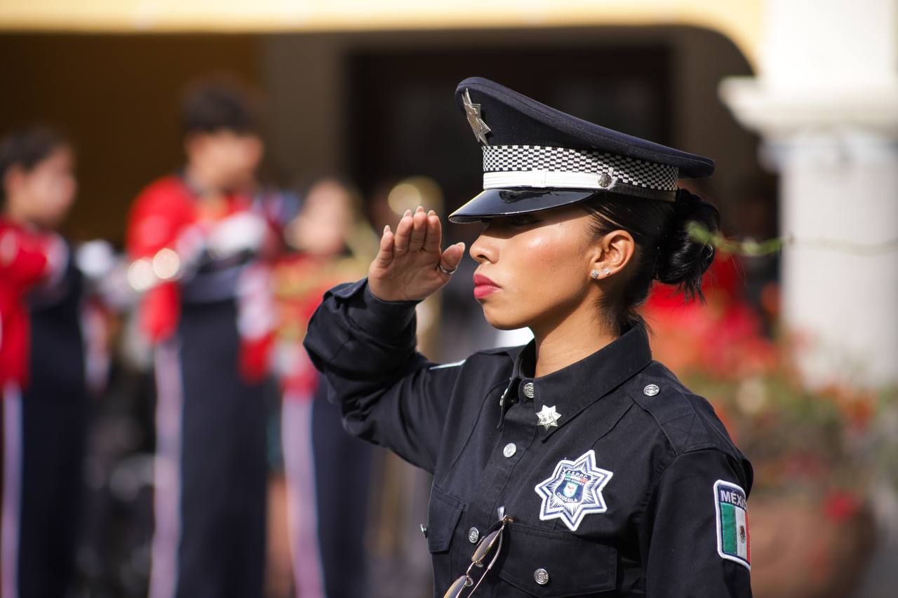 lupita cuautle preside ceremonia cívica noviembre 4