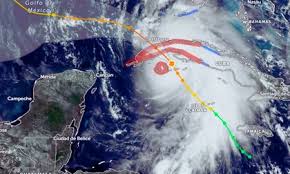 Huracán Rafael de categoría 2 se aproxima: alerta de lluvias y fuertes vientos