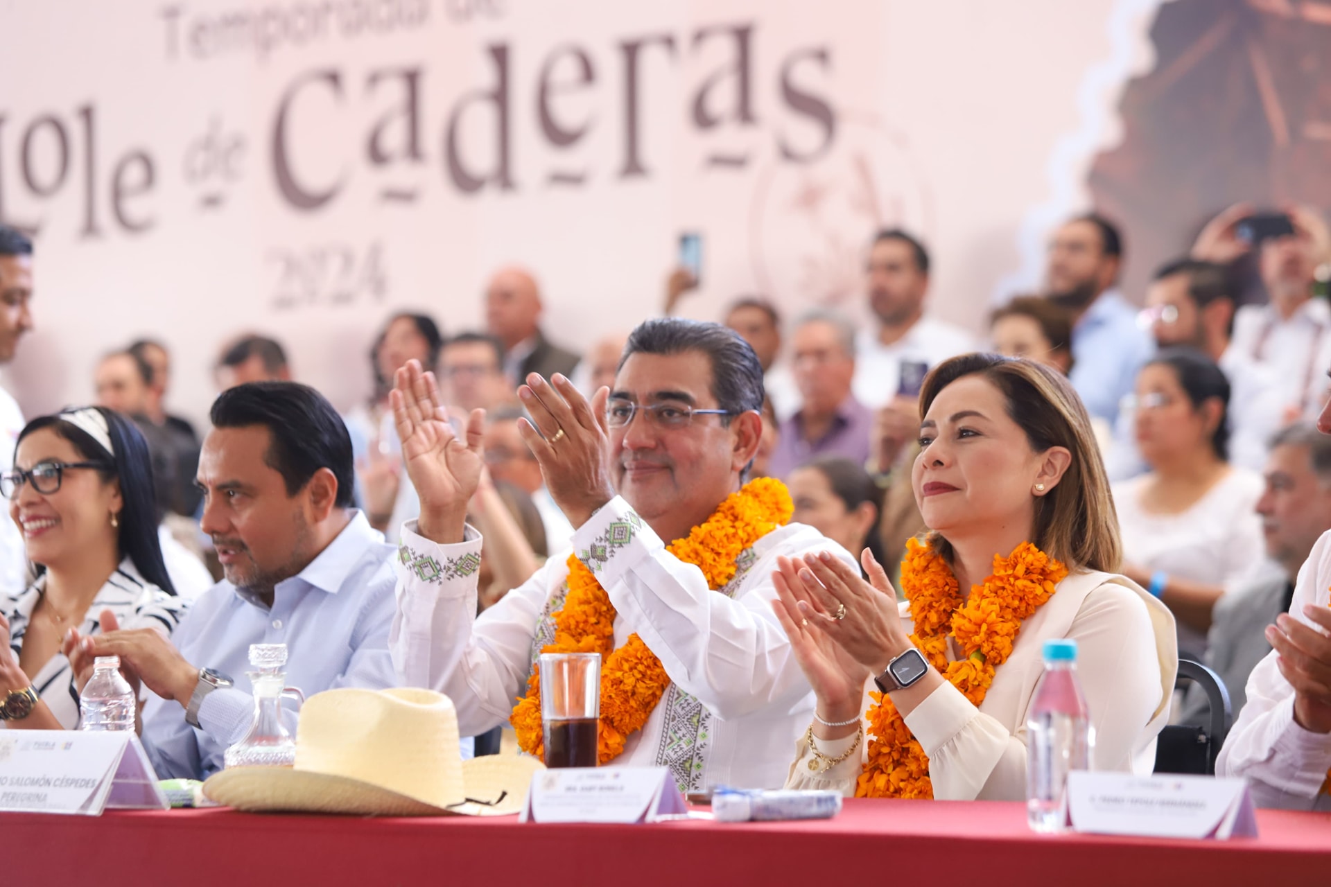 Sergio Salomón inaugura la temporada de Mole de Caderas 2024 en Puebla