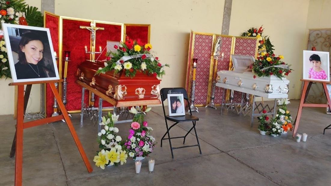 Tragedia en Manzanillo: Madre e hija mueren ahogadas, familia recibe apoyo municipal