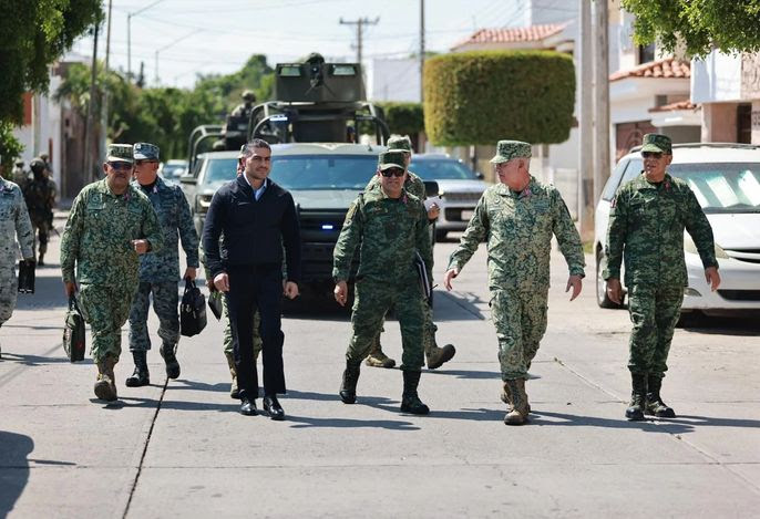 Gobierno refuerza seguridad en Sinaloa con más fuerzas militares y civiles