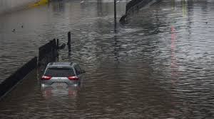 Lluvias intensas y fuertes vientos en 19 estados de México debido a múltiples fenómenos climáticos