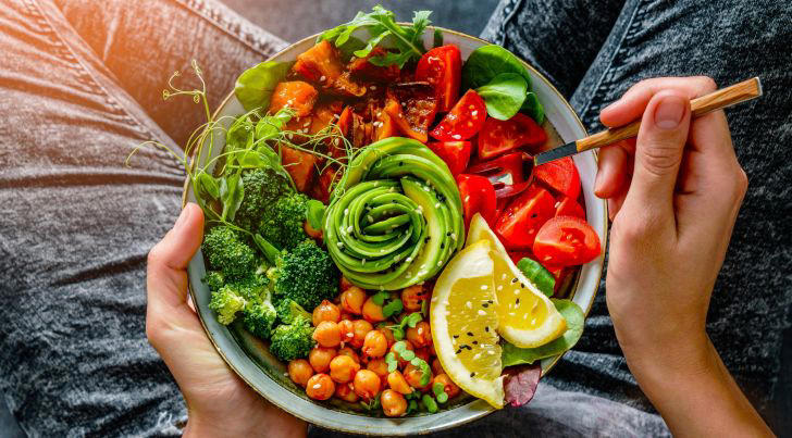 Este es el verdadero orden de las comidas para no engordar y reducir el azúcar en sangre