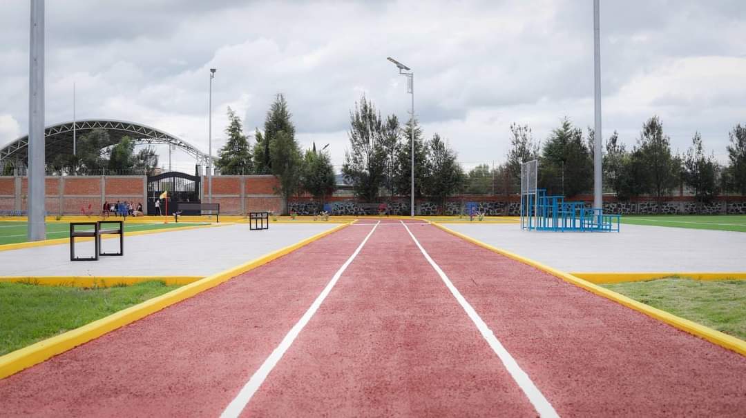 polideportivo cacalotepec 3