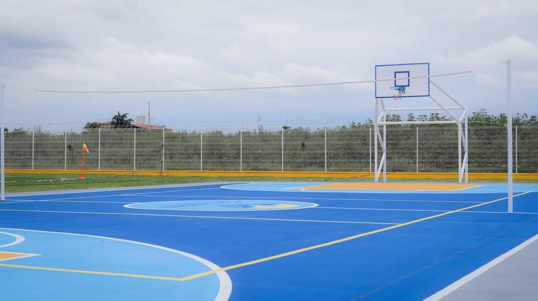 polideportivo cacalotepec 5