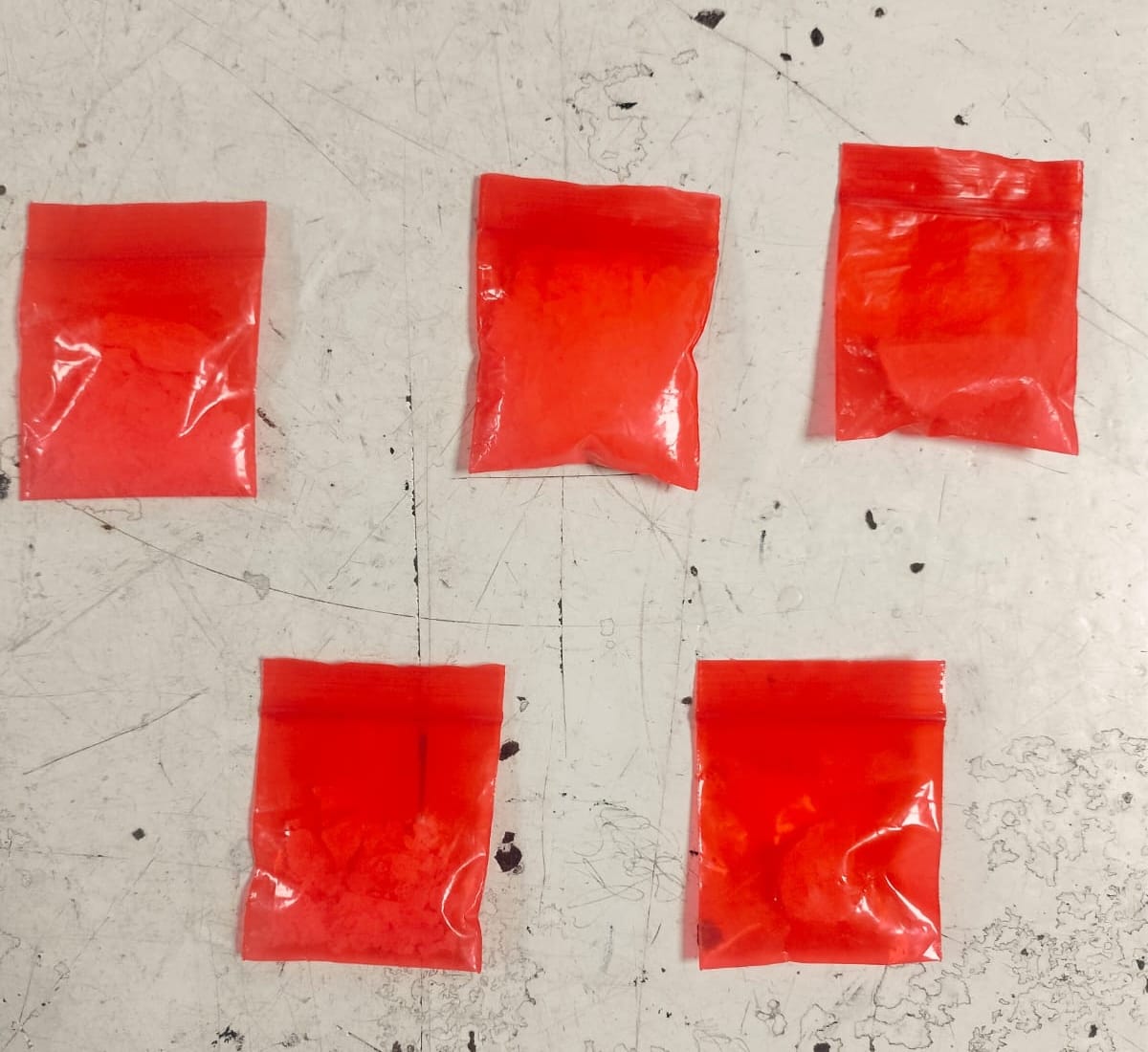 SSCyPC de Cuautlancingo detiene a un hombre por alteración al orden público y a otros dos por delitos contra la salud