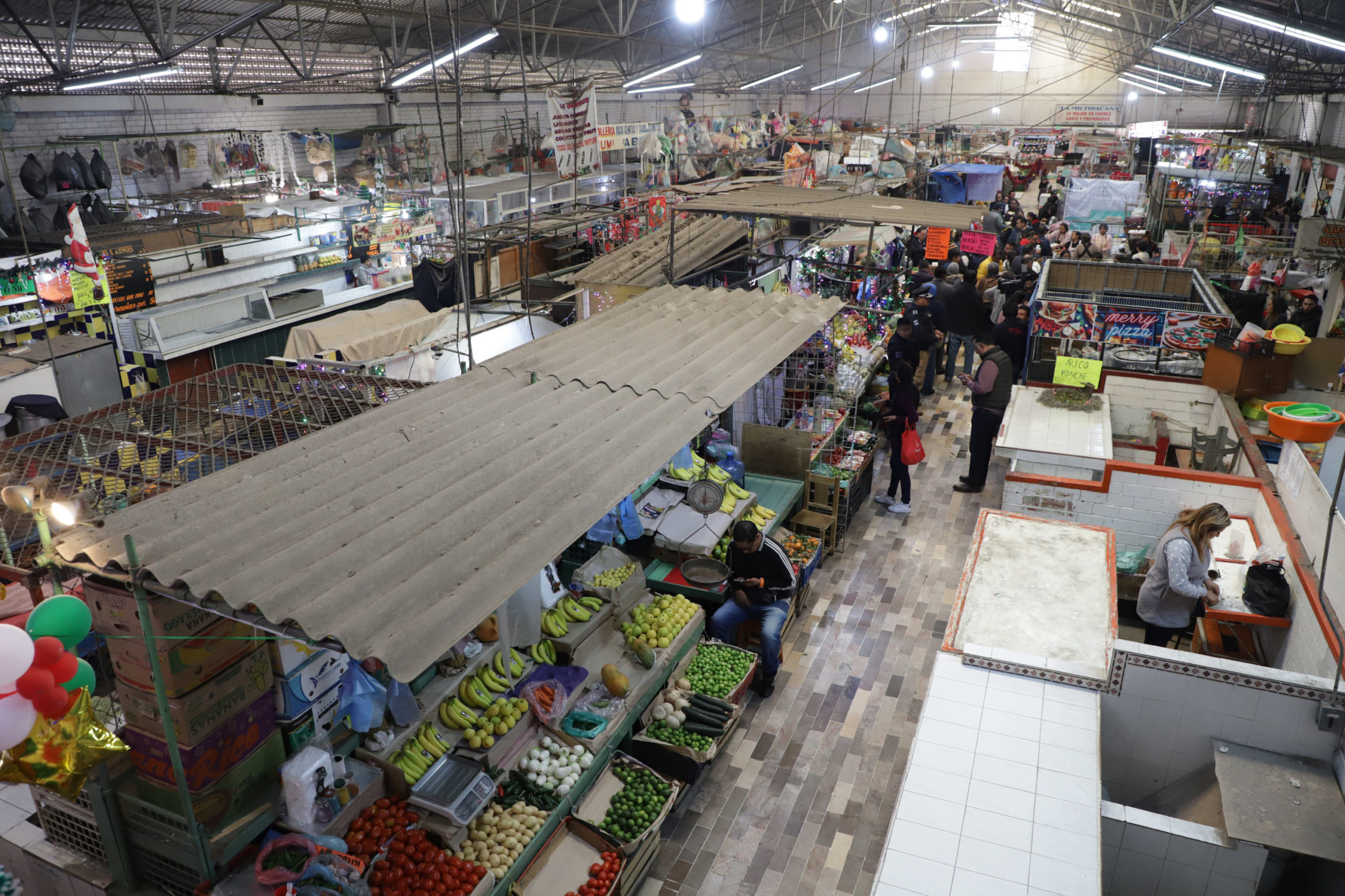 Mercados municipales de Puebla recibirán hasta 300 mil pesos para mejoras