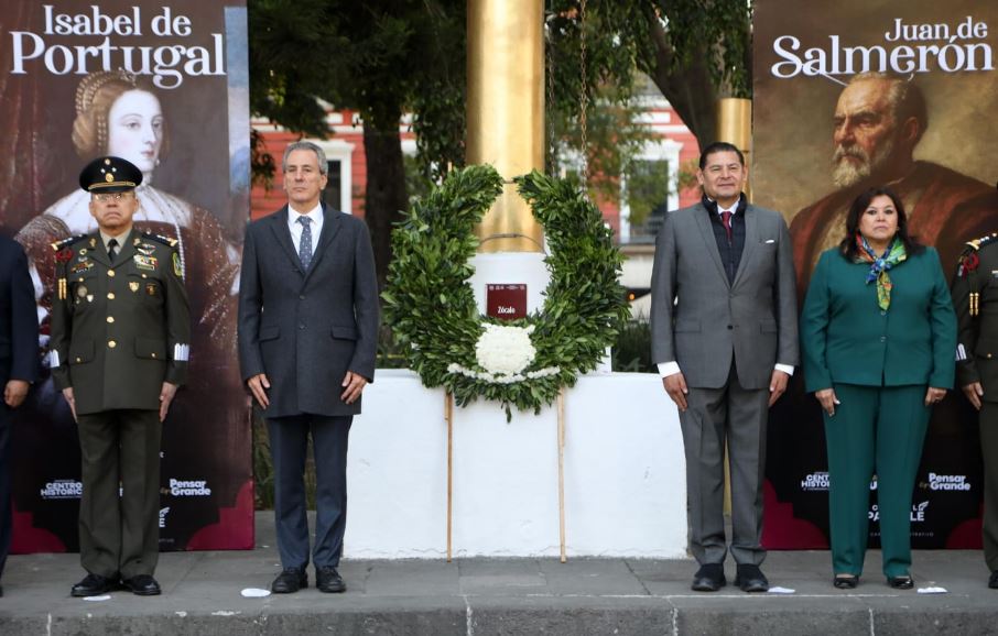 Puebla honra su historia en el 494 aniversario de su fundación