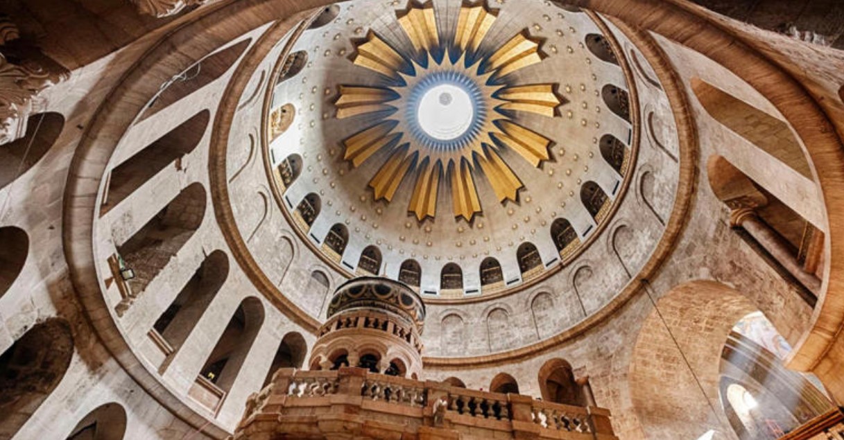 Denuncian bloqueo al nuncio del Vaticano en el Santo Sepulcro de Jerusalén