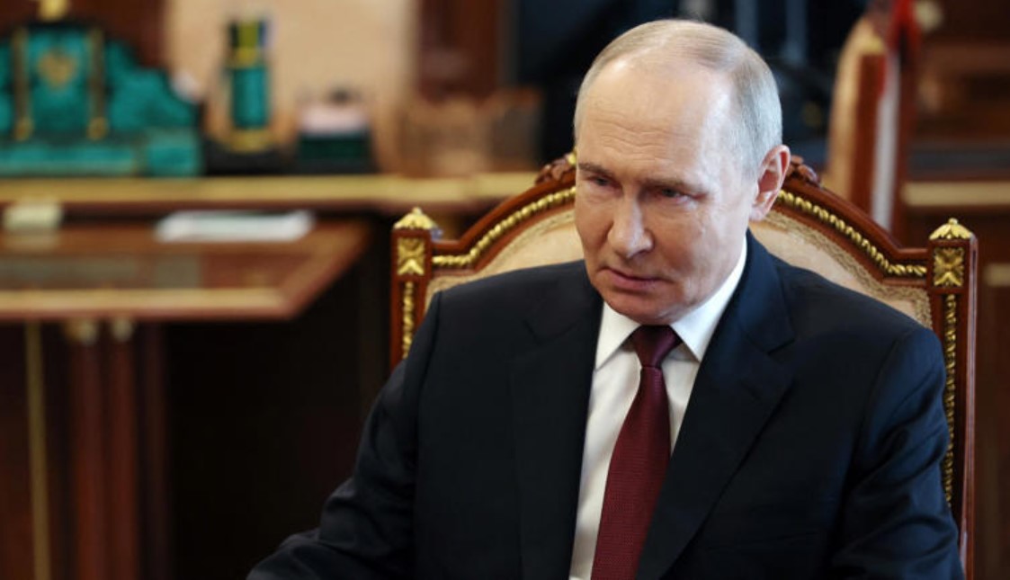 Putin ordena cese al fuego en Ucrania durante Pascua y pide tregua a Kiev