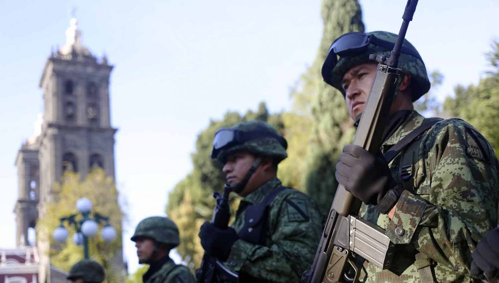 Invitan a poblanos a reclutarse en el Ejército Mexicano; ofrecen 65 plazas de soldado de Caballería