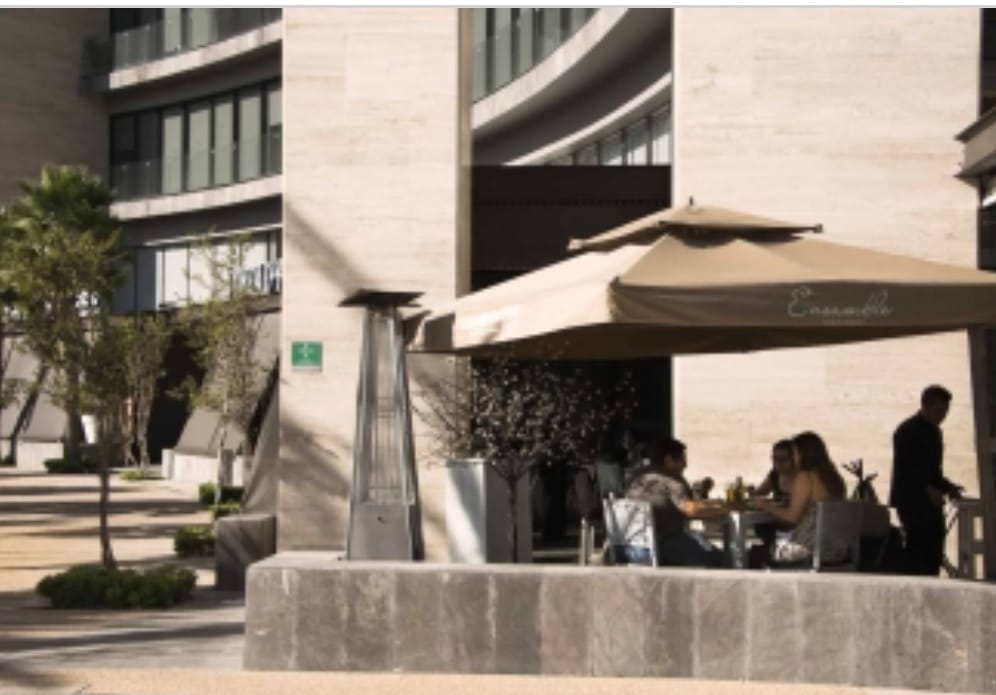 Detienen a hombre por presuntas detonaciones de arma de fuego en Lomas de Angelópolis