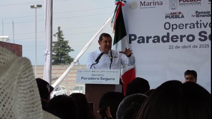 Gobierno estatal inicia instalación de paraderos seguros sobre autopista Puebla-Orizaba 