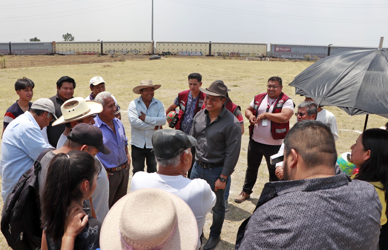 Las familias de Cuautlancingo merecen espacios deportivos dignos: Omar Muñoz 