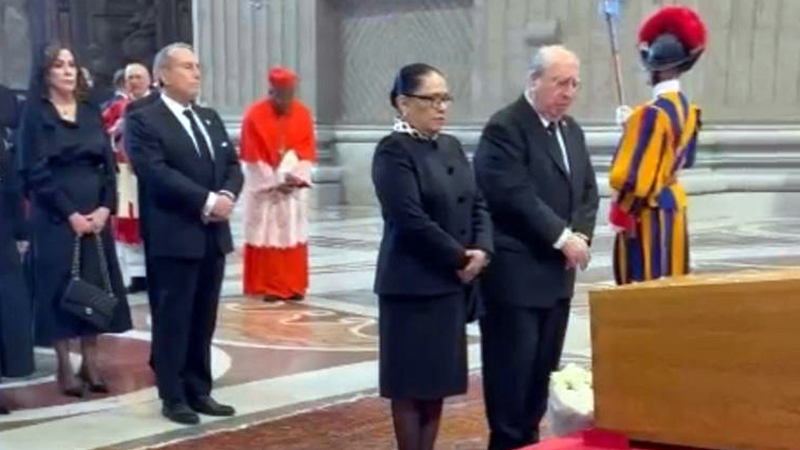 México lamenta la muerte del papa Francisco y reconoce su legado humanista