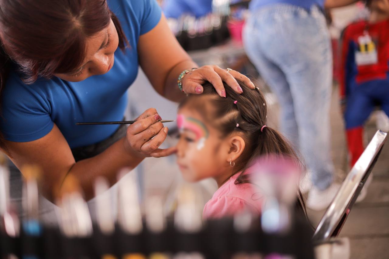 Niñas y niños celebran su día con alegría en San Andrés Cholula