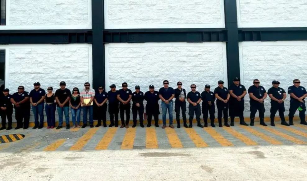 Desmantelan corporación policial por corrupción en Suchiapa