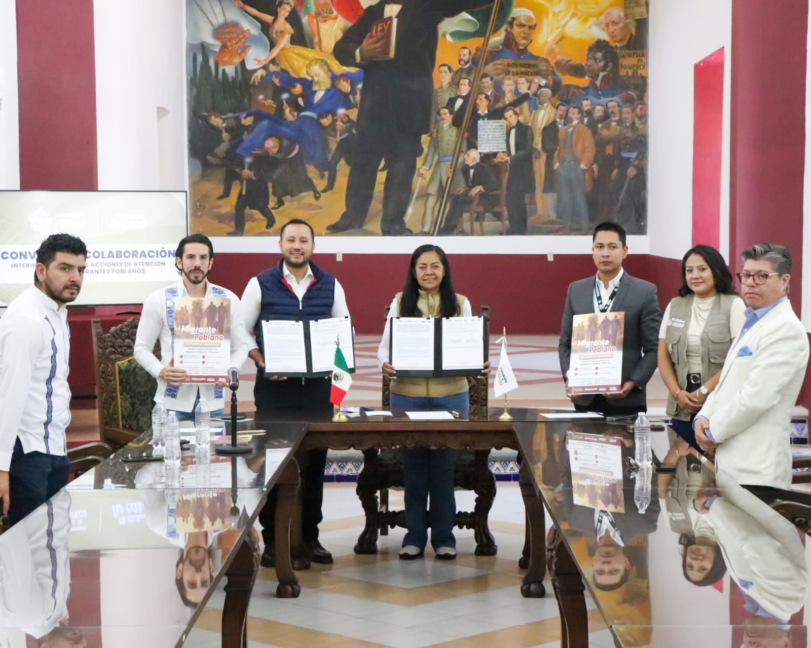 Ariadna Ayala e IPAM firman convenio para apoyar a migrantes atlixquenses en EE.UU