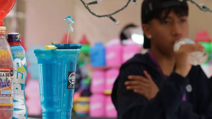 Retiran 17 puestos de venta ilegal de alcohol en vía pública en Puebla