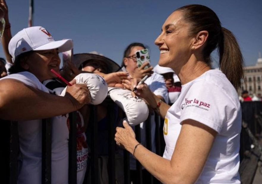 Una clase para la historia: México boxea por la paz